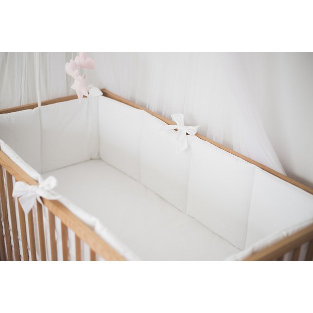 White Cot Bumpers With Bows