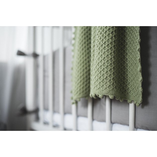Pistachios greensoft knitted woolen blanket